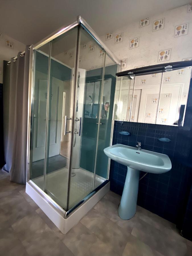 Maison Au Calme, 6 Voyageurs Riorges Eksteriør billede