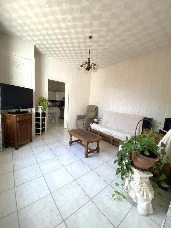 Maison Au Calme, 6 Voyageurs Riorges Eksteriør billede